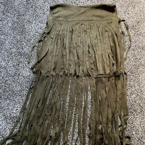 EUC Boho Vixen Boutique Fringe Vest OS - Picture 2 of 3